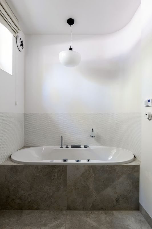 Bathtub Accessories and Fixtures